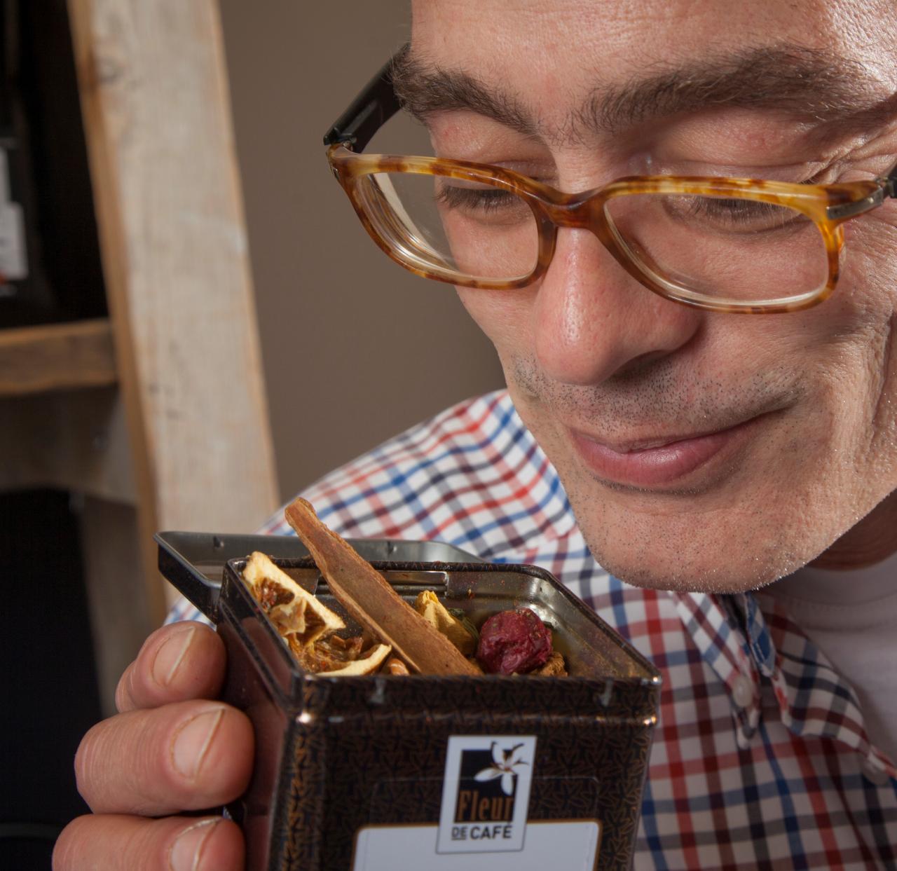 Thee verkopen door zintuigen te prikkelen