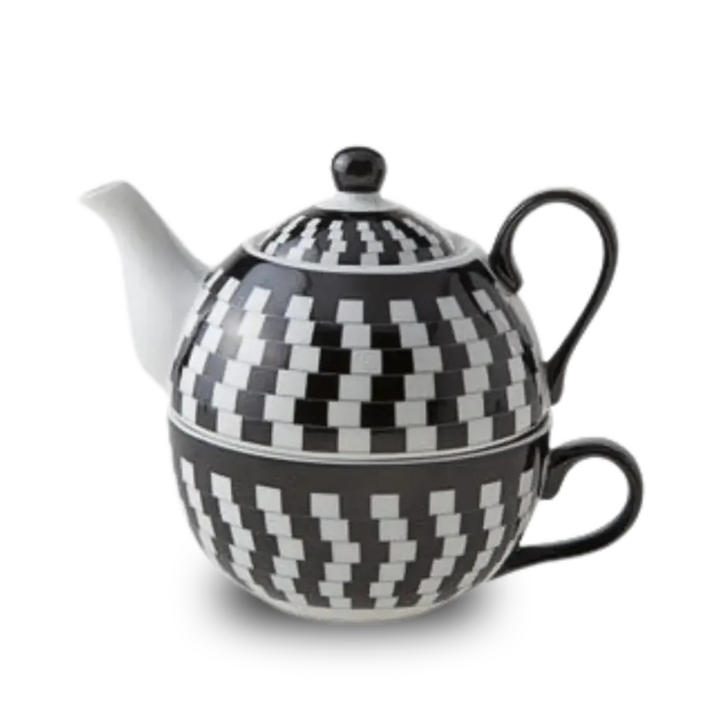 Tea for one Black and white