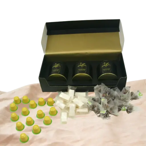 [PAK039] Cadeauset theezakjes, koffiecups en nougat